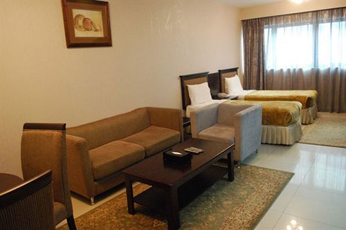 Liwa Apartments 阿布扎比 外观 照片